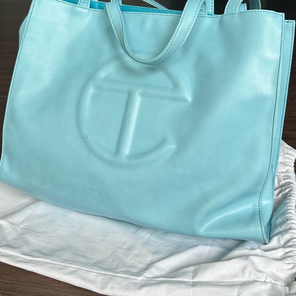 TELFAR Vegan leather medium tote - Picture 4 of 4